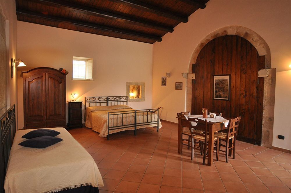 La Muraglia Residenza Turistica Rurale Santa Croce Camerina Exterior foto